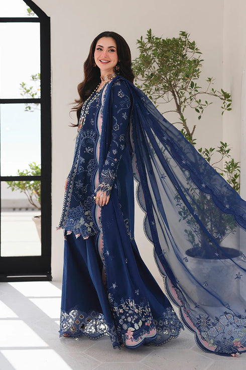 Qalamkar Sahil Luxury Lawn – SA-16 ESMA