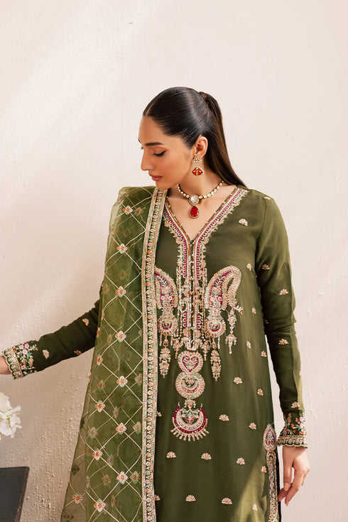 Emaar Adeel Suave - ORAYA