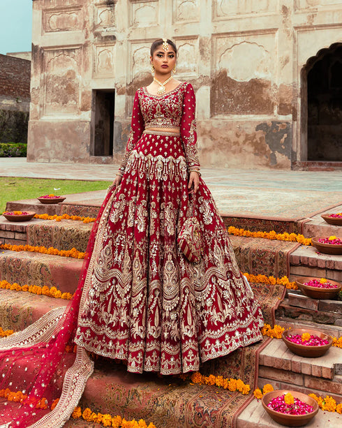 Faiza Saqlain Zofia - Replica