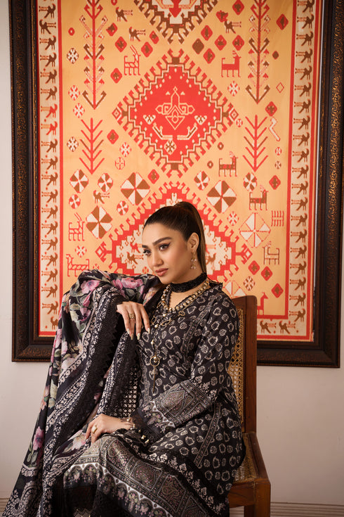 mausummery-spring-summer-lawn-digital-suit-nigra-gurugram