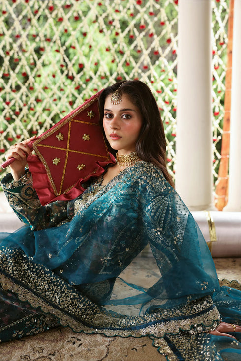 Afrozeh Shehnai Wedding Formals 25-Sitara